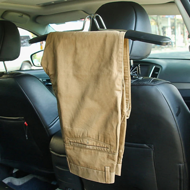 Cintre de voiture pour costumes
